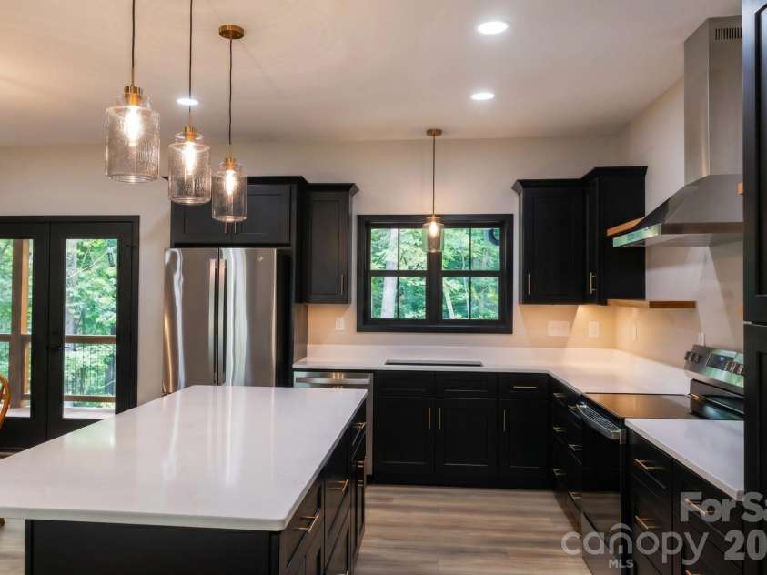 274 Midnight Pass, Rutherfordton, NC 28139.  MLS# CAR4380329, YatesRealty ID 35520. 