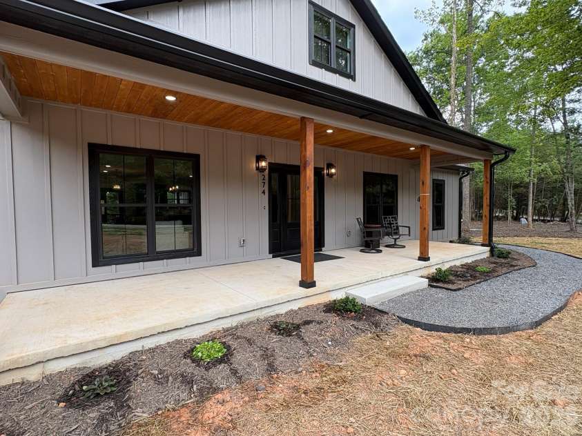 274 Midnight Pass, Rutherfordton, NC 28139.  MLS# CAR4380329, YatesRealty ID 35520. 
