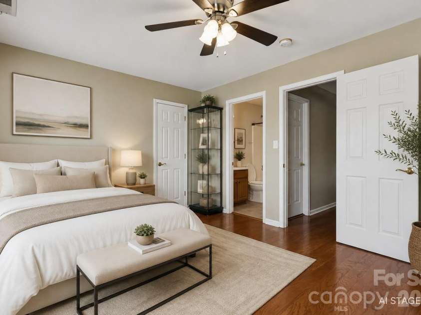 205 Pine Lake Drive, Monroe, NC 28110.  MLS# CAR4397969, YatesRealty ID 35521. UPSTAIRS BEDROOM