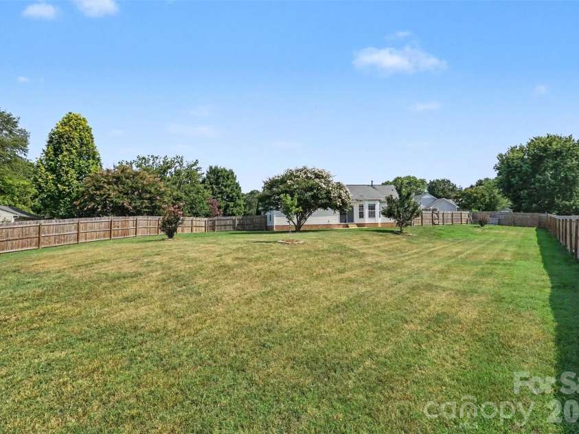 2301 Hunters Way, Monroe, NC 28110.  MLS# CAR4398199, YatesRealty ID 35522. 