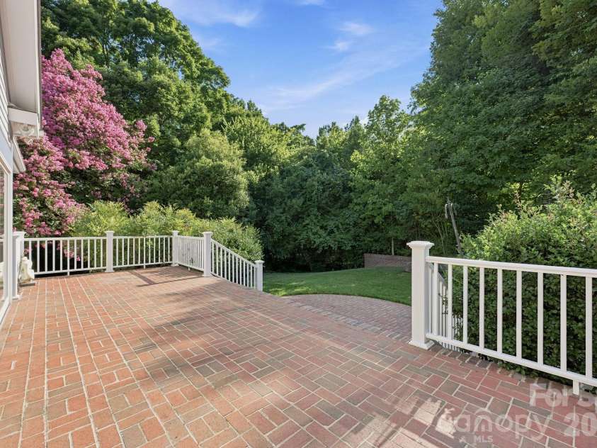 519 South Street, Davidson, NC 28036.  MLS# CAR4400565, YatesRealty ID 35525. Backdeck