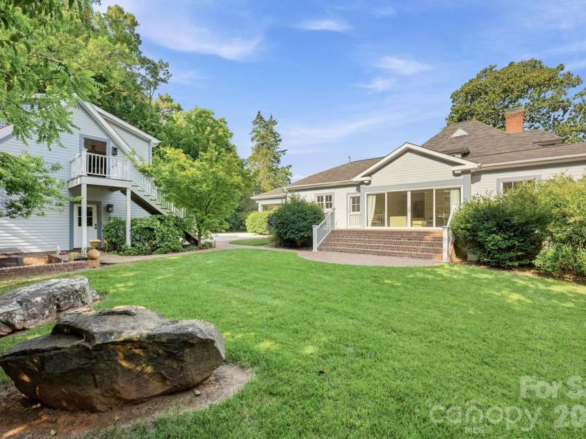 519 South Street, Davidson, NC 28036.  MLS# CAR4400565, YatesRealty ID 35525. Backyard