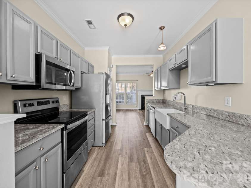 12353 Jessica Place, Charlotte, NC 28269.  MLS# CAR4341466, YatesRealty ID 3553. 