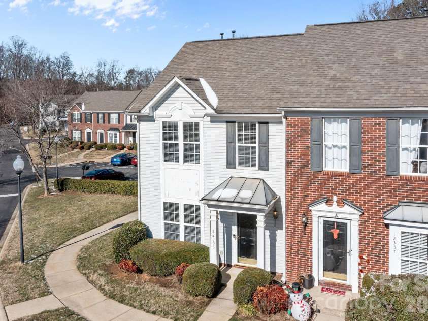 12353 Jessica Place, Charlotte, NC 28269.  MLS# CAR4341466, YatesRealty ID 3553. 