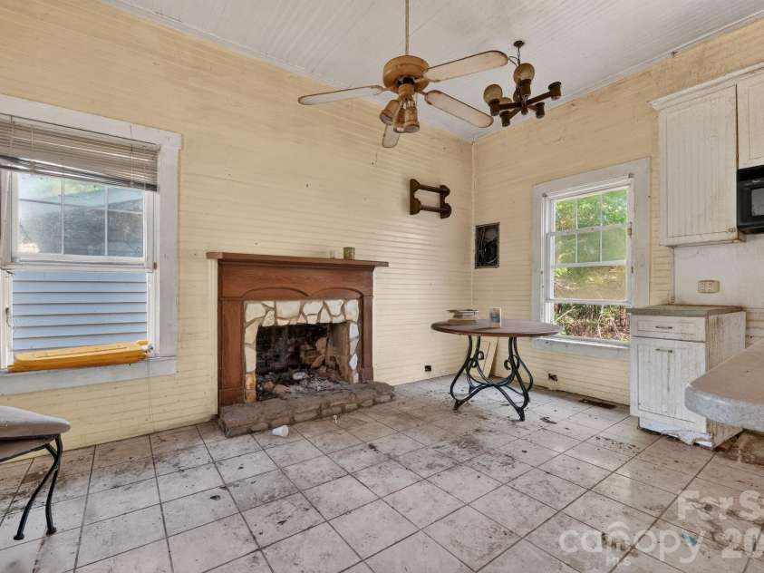 3316 Nc 109 Highway, Wadesboro, NC 28170.  MLS# CAR4395104, YatesRealty ID 35530. 