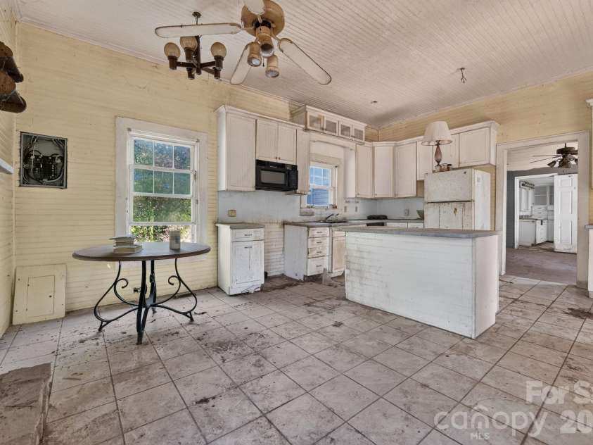 3316 Nc 109 Highway, Wadesboro, NC 28170.  MLS# CAR4395104, YatesRealty ID 35530. 