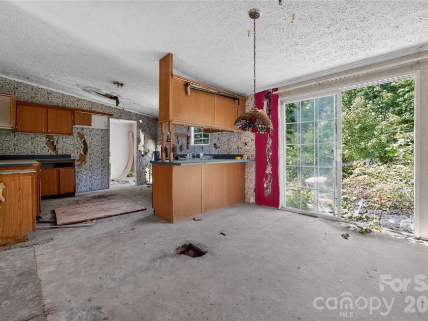 3316 Nc 109 Highway, Wadesboro, NC 28170.  MLS# CAR4395104, YatesRealty ID 35530. 