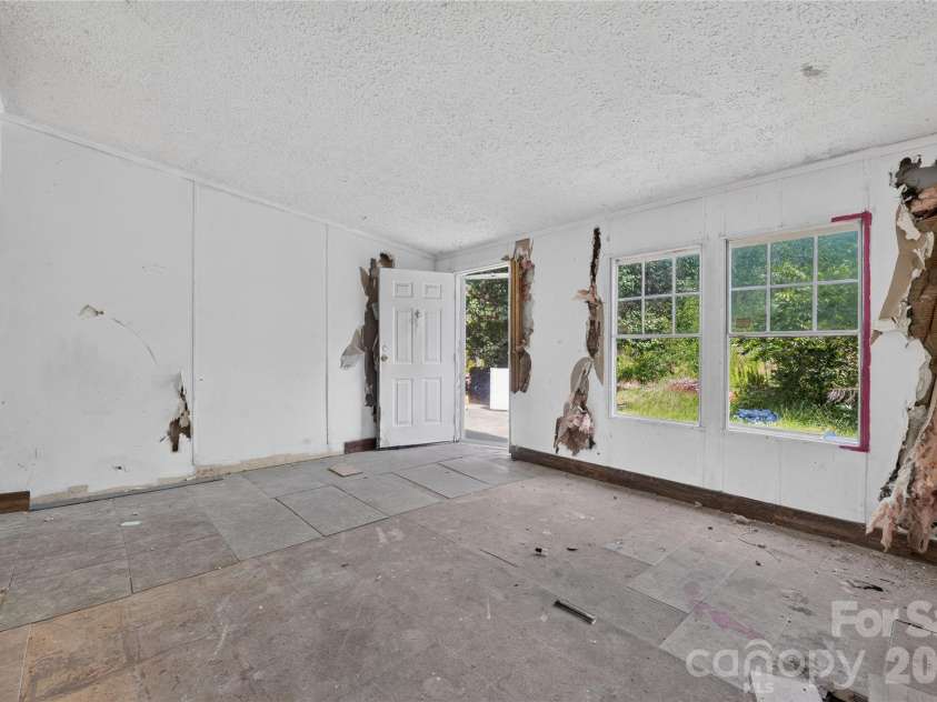3316 Nc 109 Highway, Wadesboro, NC 28170.  MLS# CAR4395104, YatesRealty ID 35530. 