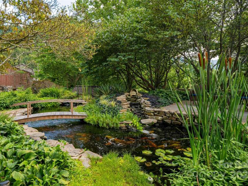 315 Earlys Mountain Road, Leicester, NC 28748.  MLS# CAR4295001, YatesRealty ID 35531. 