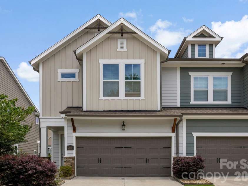 2510 Lola Avenue, Charlotte, NC 28205.  MLS# CAR4392417, YatesRealty ID 35532. 