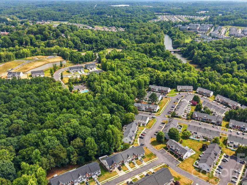 6000 Boathouse Lane, Cramerton, NC 28032.  MLS# CAR4399673, YatesRealty ID 35533. 
