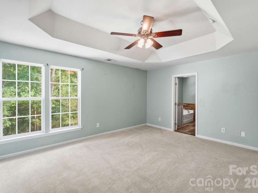 6000 Boathouse Lane, Cramerton, NC 28032.  MLS# CAR4399673, YatesRealty ID 35533. 