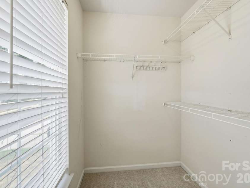 6000 Boathouse Lane, Cramerton, NC 28032.  MLS# CAR4399673, YatesRealty ID 35533. 