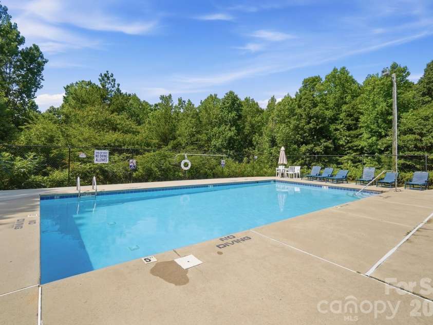 6000 Boathouse Lane, Cramerton, NC 28032.  MLS# CAR4399673, YatesRealty ID 35533. 