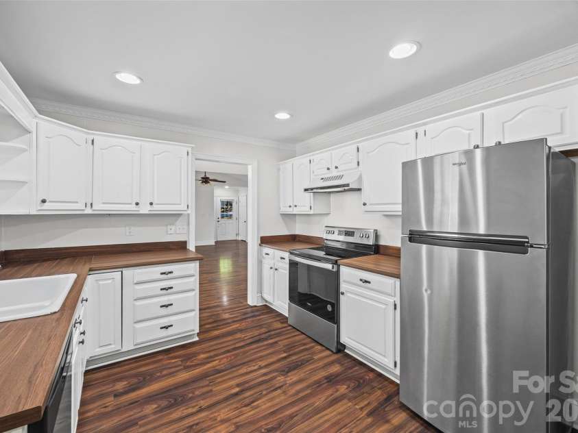 2871 Ashley Arbor None, Fort Mill, SC 29715.  MLS# CAR4396711, YatesRealty ID 35534. 