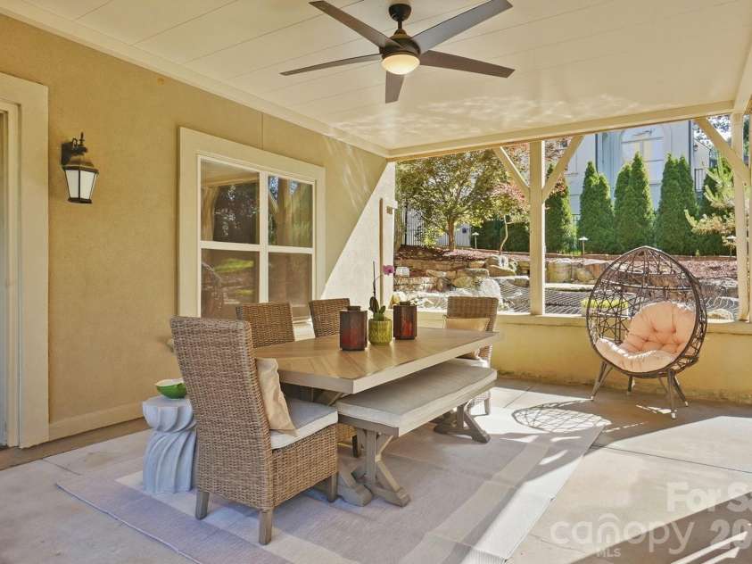 13302 Bally Bunnion Way, Davidson, NC 28036.  MLS# CAR4395307, YatesRealty ID 35535. 