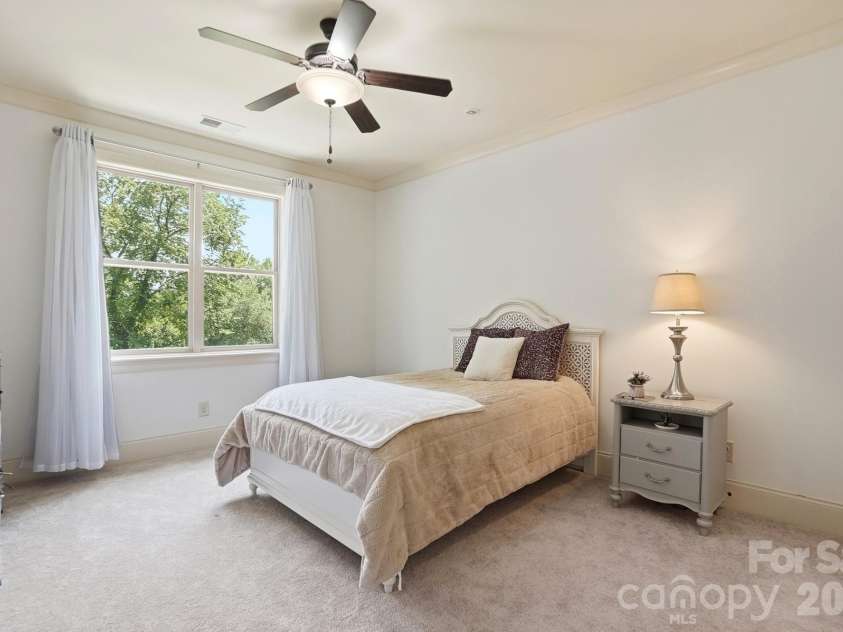 13302 Bally Bunnion Way, Davidson, NC 28036.  MLS# CAR4395307, YatesRealty ID 35535. 