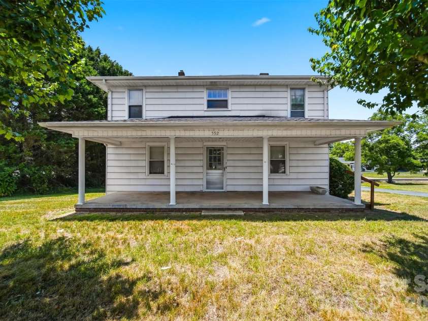 592 Main Street, Hudson, NC 28638.  MLS# CAR4399979, YatesRealty ID 35536. 