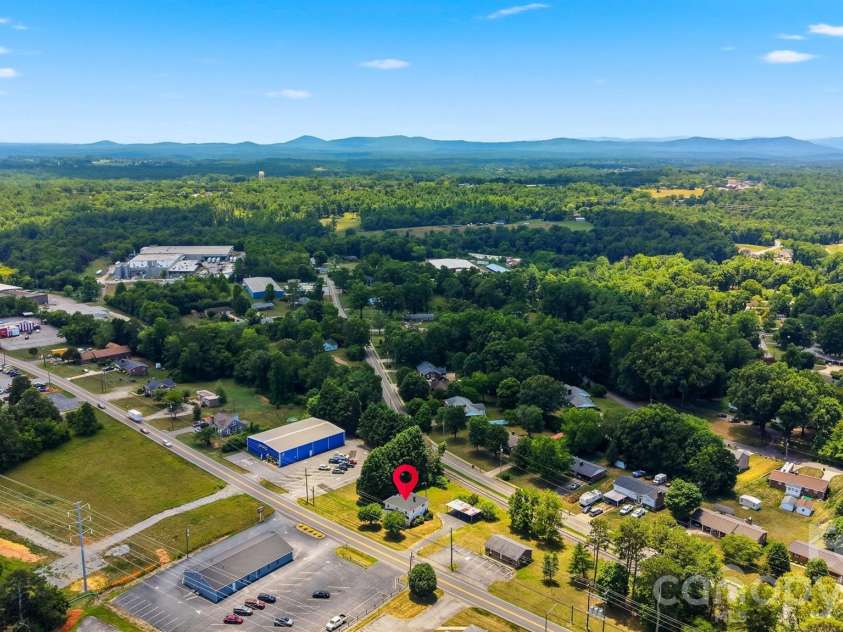 592 Main Street, Hudson, NC 28638.  MLS# CAR4399979, YatesRealty ID 35536. 