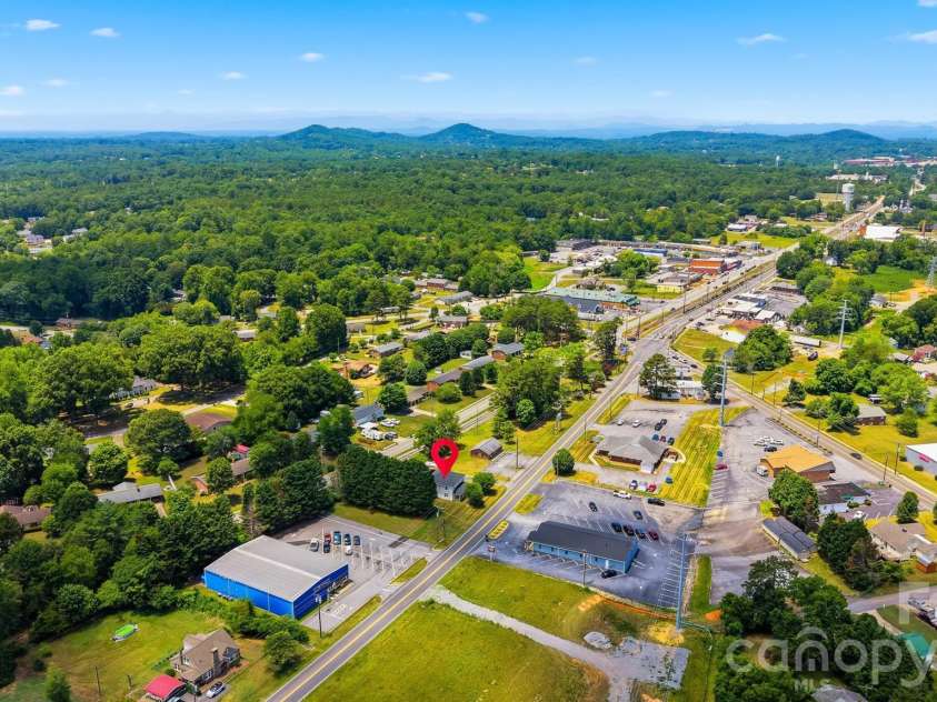 592 Main Street, Hudson, NC 28638.  MLS# CAR4399979, YatesRealty ID 35536. 