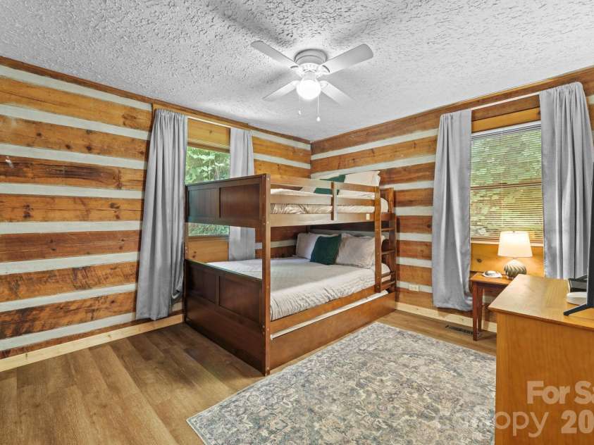 237 Biltmore Circle, Bryson City, NC 28713.  MLS# CAR4400933, YatesRealty ID 35538. 