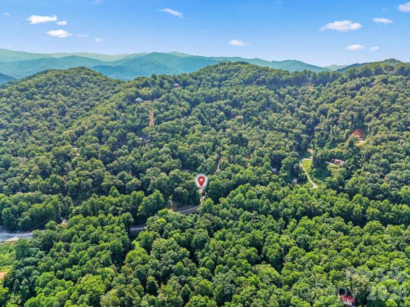 237 Biltmore Circle, Bryson City, NC 28713.  MLS# CAR4400933, YatesRealty ID 35538. 