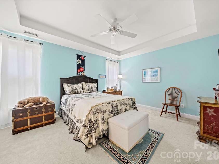 15718 Seafield Lane, Huntersville, NC 28078.  MLS# CAR4392142, YatesRealty ID 35539. 