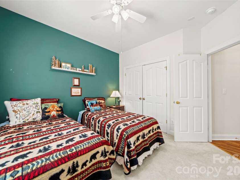 15718 Seafield Lane, Huntersville, NC 28078.  MLS# CAR4392142, YatesRealty ID 35539. 