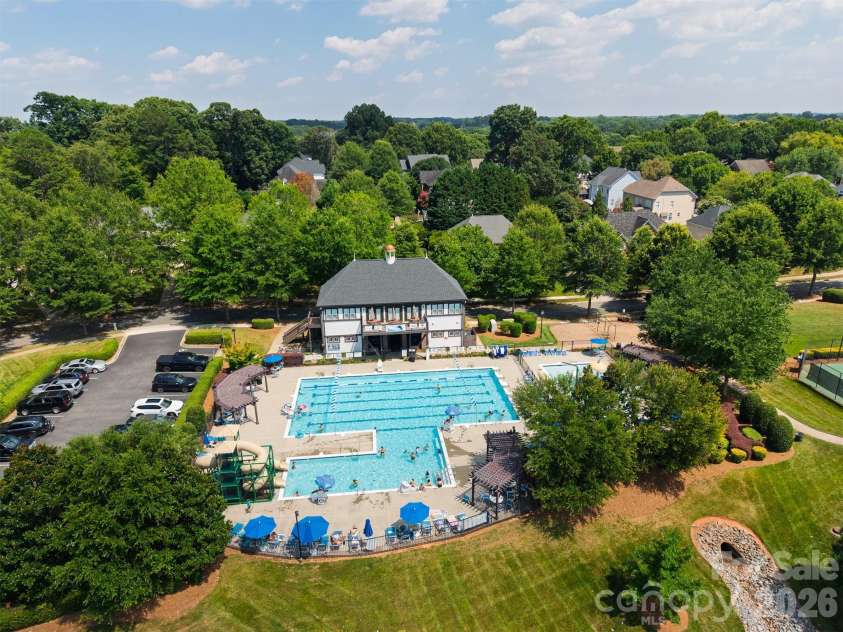 15718 Seafield Lane, Huntersville, NC 28078.  MLS# CAR4392142, YatesRealty ID 35539. Community amenities