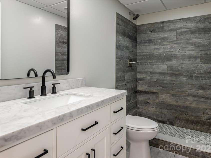 36 Brooks Branch Road, Leicester, NC 28748.  MLS# CAR4294012, YatesRealty ID 35539. 