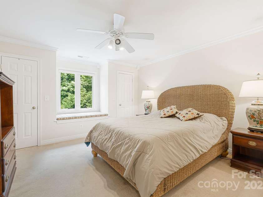 36 Marigold Court, Waynesville, NC 28786.  MLS# CAR4241313, YatesRealty ID 3554. Upstairs bedroom