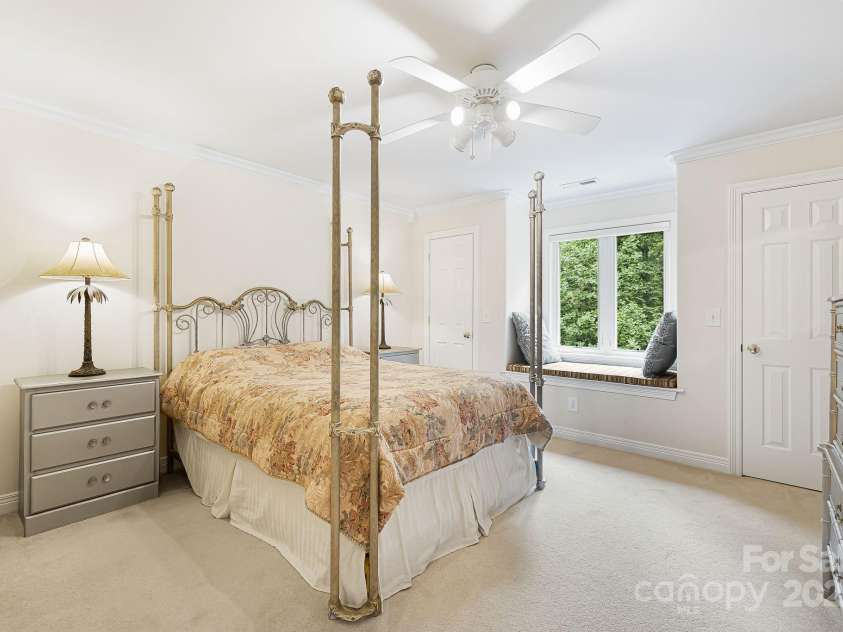 36 Marigold Court, Waynesville, NC 28786.  MLS# CAR4241313, YatesRealty ID 3554. Upstairs bedroom