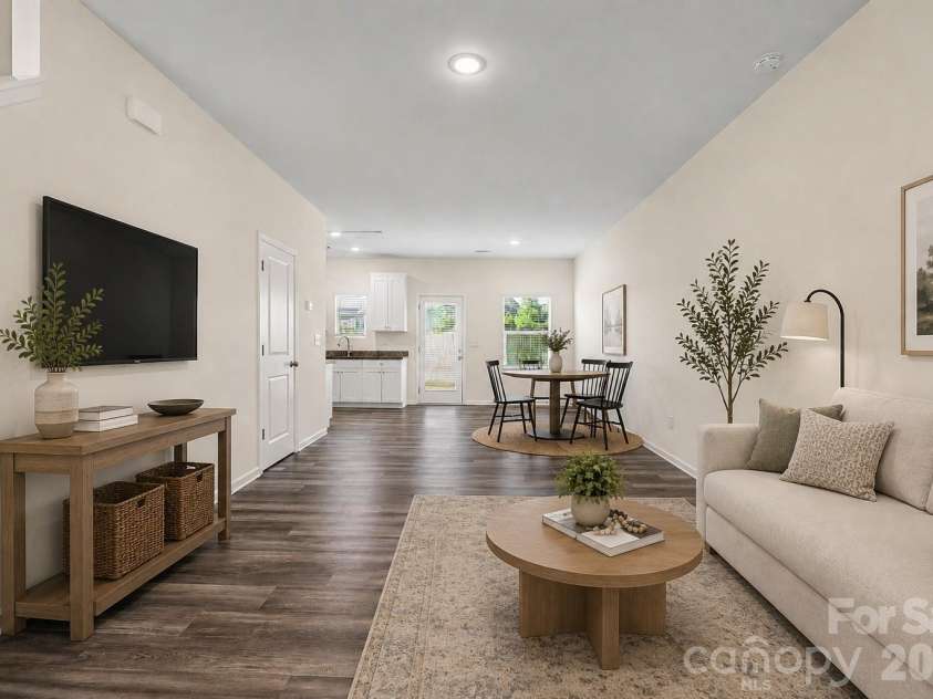 213 Wolf Creek Lane, Statesville, NC 28625.  MLS# CAR4399985, YatesRealty ID 35540. Virtually Staged
