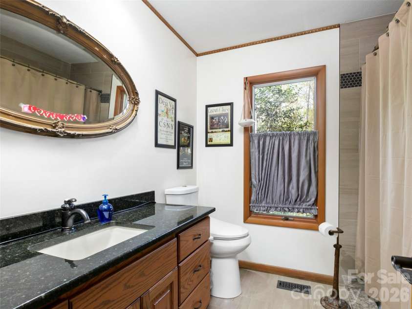 37 Hamilton Drive, Hendersonville, NC 28739.  MLS# CAR4372073, YatesRealty ID 35541. 