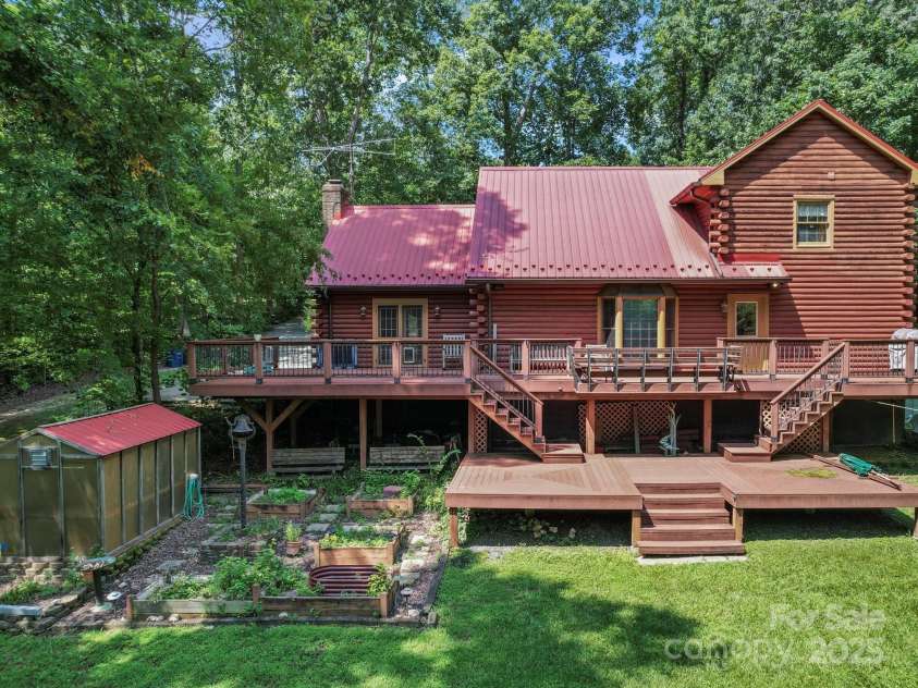 16116 Deepwood Place, Indian Trail, NC 28079.  MLS# CAR4293960, YatesRealty ID 35542. 