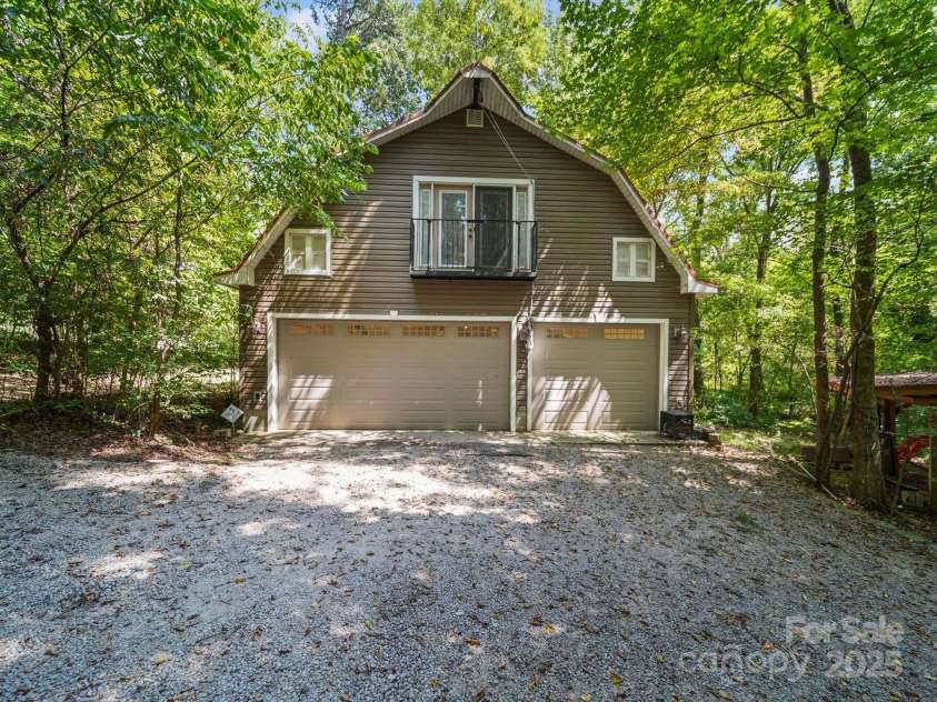 16116 Deepwood Place, Indian Trail, NC 28079.  MLS# CAR4293960, YatesRealty ID 35542. 