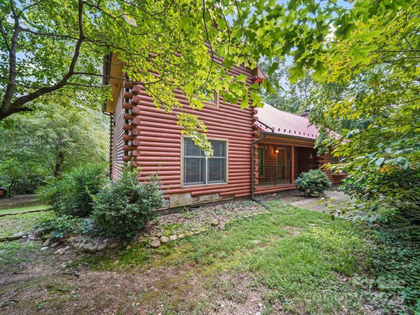 16116 Deepwood Place, Indian Trail, NC 28079.  MLS# CAR4293960, YatesRealty ID 35542. 