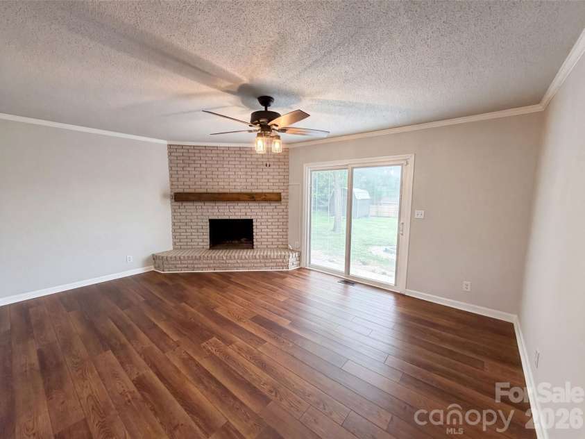 507 Texas Trail, Dallas, NC 28034.  MLS# CAR4401024, YatesRealty ID 35543. 