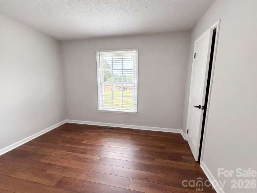 507 Texas Trail, Dallas, NC 28034.  MLS# CAR4401024, YatesRealty ID 35543. 