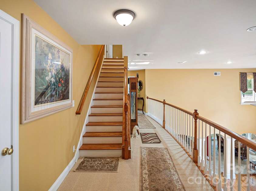 10108 Squires Way, Cornelius, NC 28031.  MLS# CAR4395333, YatesRealty ID 35544. 