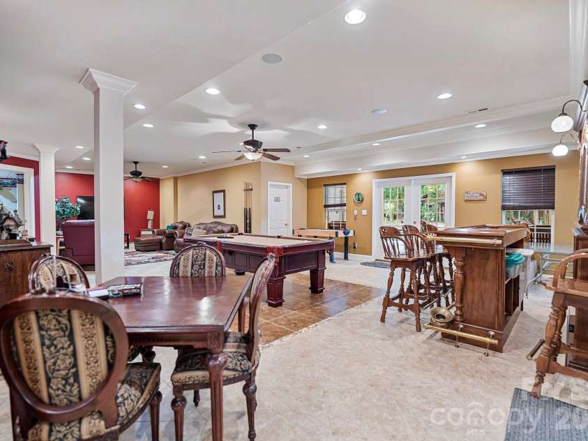 10108 Squires Way, Cornelius, NC 28031.  MLS# CAR4395333, YatesRealty ID 35544. 