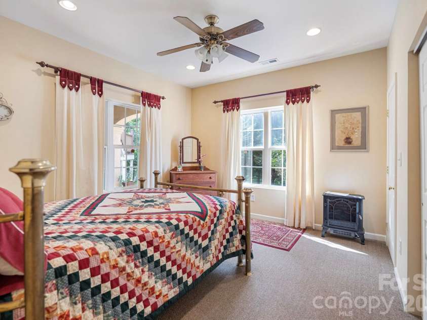 10108 Squires Way, Cornelius, NC 28031.  MLS# CAR4395333, YatesRealty ID 35544. 