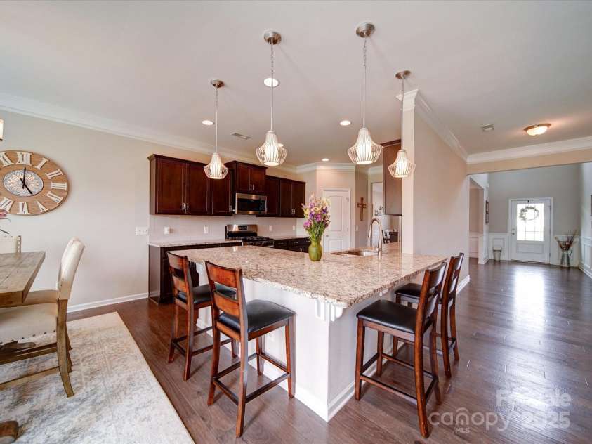 114 Sierra Chase Drive, Statesville, NC 28677.  MLS# CAR4259451, YatesRealty ID 35544. 