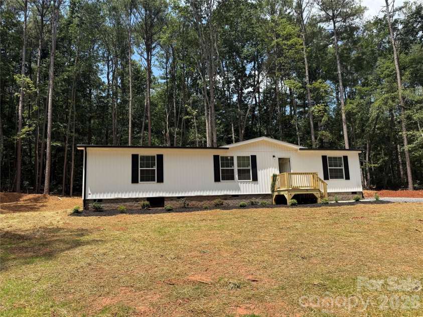4175 Maple Trail, Morganton, NC 28655.  MLS# CAR4400446, YatesRealty ID 35545. 