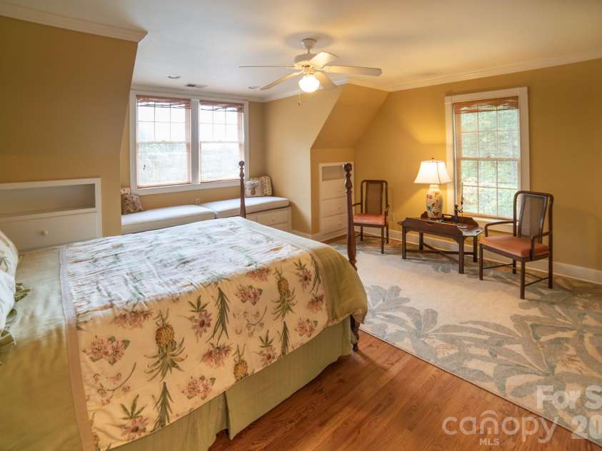 1513 Brentwood Place, Morganton, NC 28655.  MLS# CAR4307275, YatesRealty ID 35546. Another Secondary Bedroom om upper level.