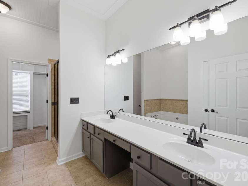 147 Broken Pine Lane, Mooresville, NC 28117.  MLS# CAR4397181, YatesRealty ID 35548. 