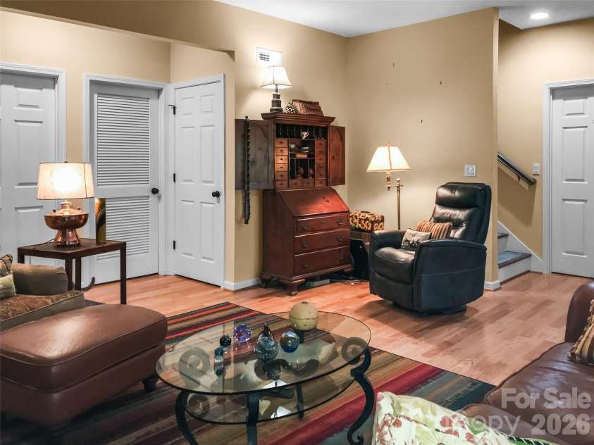 435 Stepping Stone Lane, Waynesville, NC 28786.  MLS# CAR4399751, YatesRealty ID 35549. 