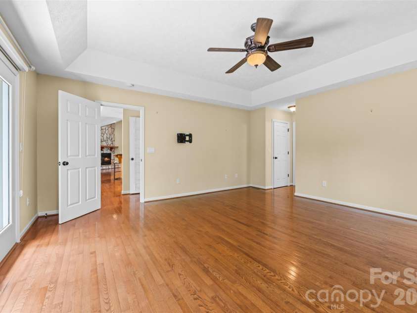 435 Stepping Stone Lane, Waynesville, NC 28786.  MLS# CAR4399751, YatesRealty ID 35549. Primary on main view 2