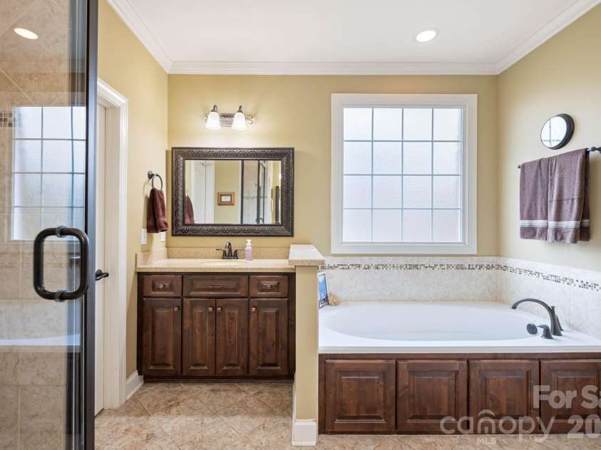 708 Cedar Hill Drive, Shelby, NC 28152.  MLS# CAR4400566, YatesRealty ID 35550. Primary bathroom
