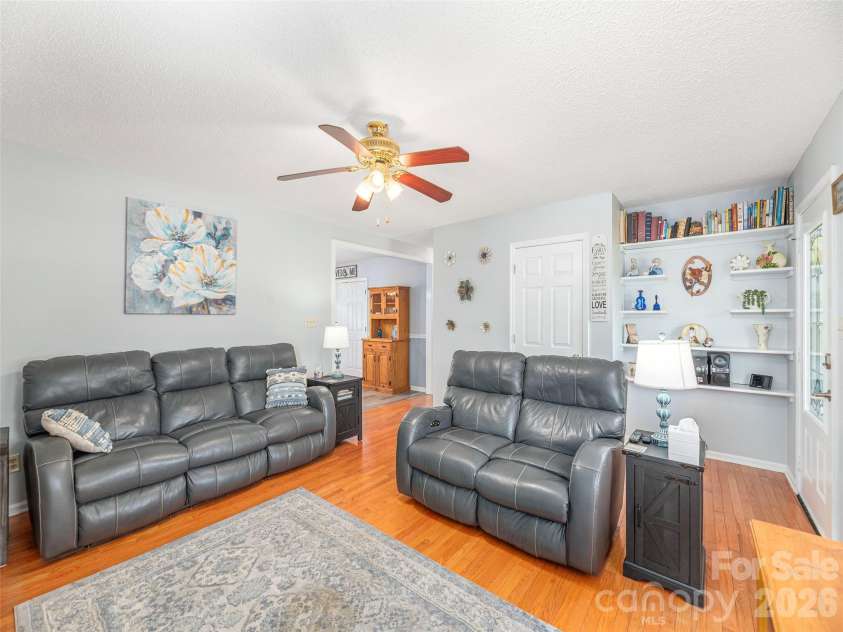 219 Hookers Gap Road, Candler, NC 28715.  MLS# CAR4397484, YatesRealty ID 35551. 